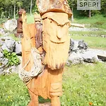 Rifugio F.lli De Gasperi Casera Malins