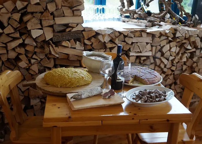 Rifugio F.lli De Gasperi Πανδοχείο *