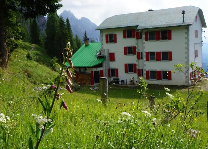 Rifugio F.lli De Gasperi