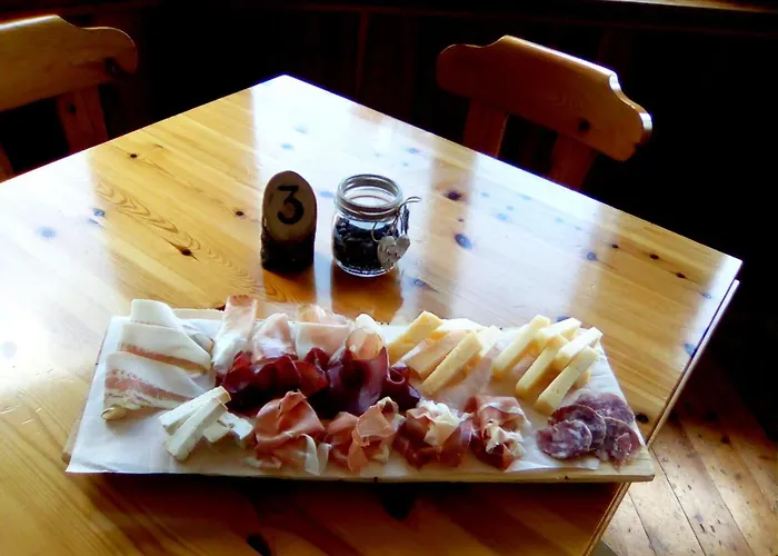 Πανδοχείο Rifugio F.lli De Gasperi Casera Malins